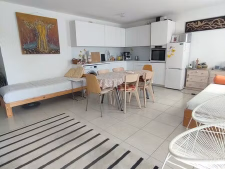 location ou colocation 3 pièces meublé