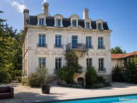 manoir 7 pièces 299 m²