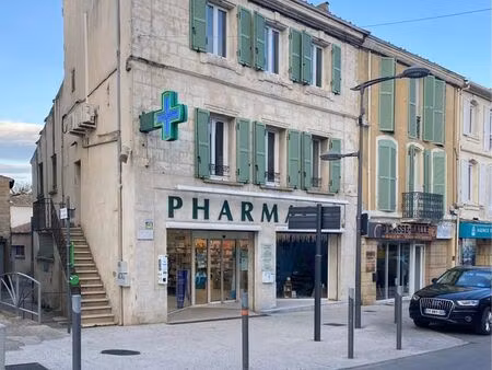 t2 meublé renové climatisé centre ville