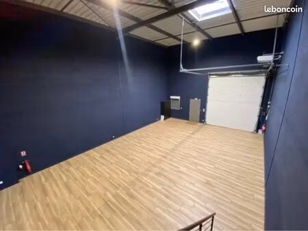 local d’activité à louer – limonest – 200 m²