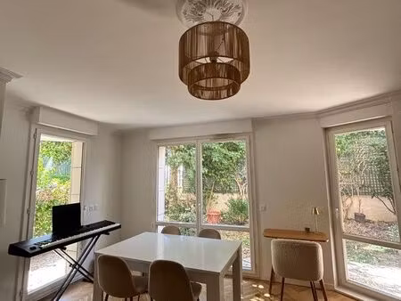 2 pièces meublé 55m2 avec jardin 60m2