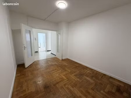 bureaux 63 m² lyon