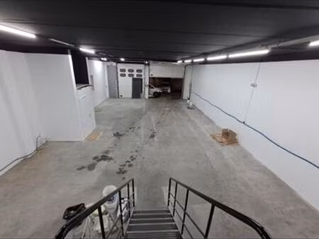 entrepôt brignais