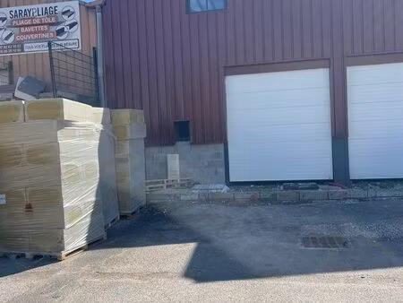 entrepôt à vendre