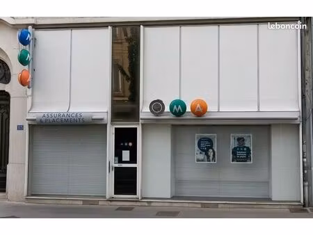 local commercial 212 m²