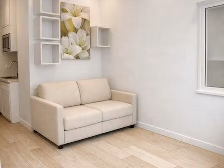 paris 7eme -studio meublé et entièrement rénové – 15m2 - belle hauteur sous plafond