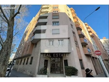 à louer – bureaux 200 m² – lyon 3ᵉ / part-dieu