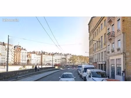 commerce services 287 m²
