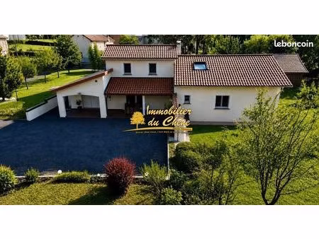 maison 6 pièces 167 m²