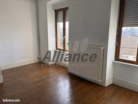 appartement 3 pièces 58 m²