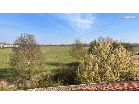 immeuble 72 m² replonges