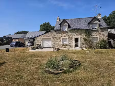 maison en pierre de 155 m² à bains-sur-oust