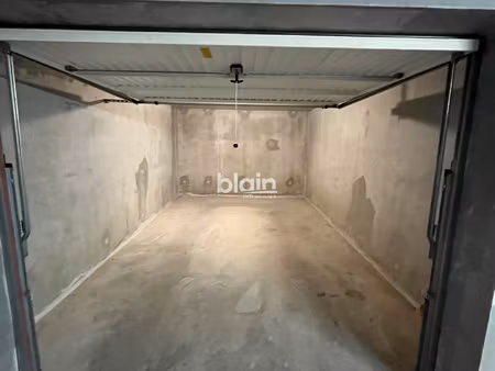 meylan - garage a louer