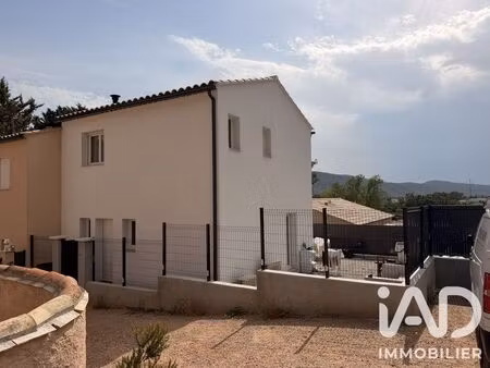 maison traditionnelle à rocbaron (83136)