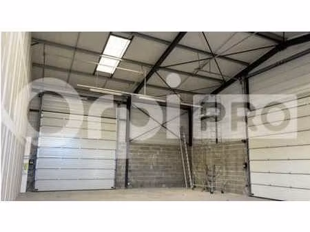 location entrepôt angresse 40150 170m²