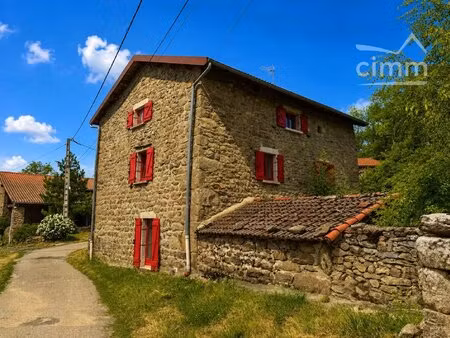 maison de village en pierre