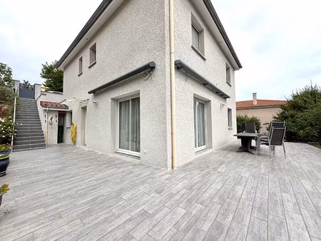 à vendre - maison contemporaine de 115 m² à villars (42390) - vue exceptionnelle sur le go