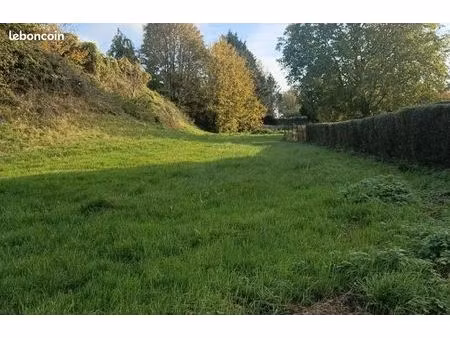 terrain 2 472 m² londinieres