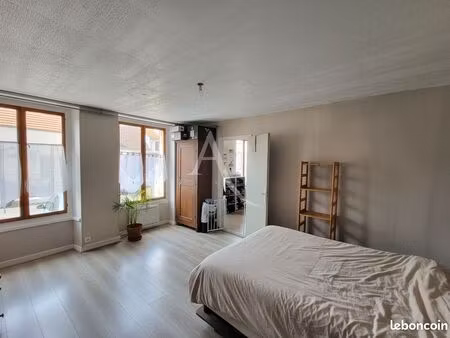 appartement 3 pièces 57 m²