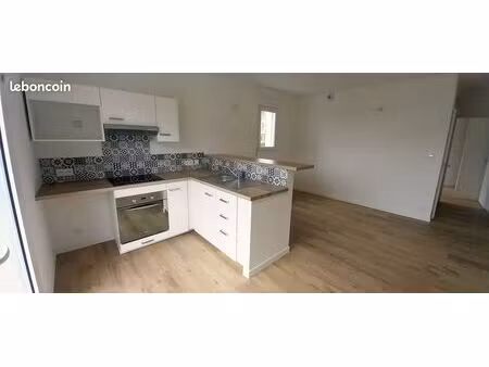 appartement t2 réhabilité à neuf  face iut