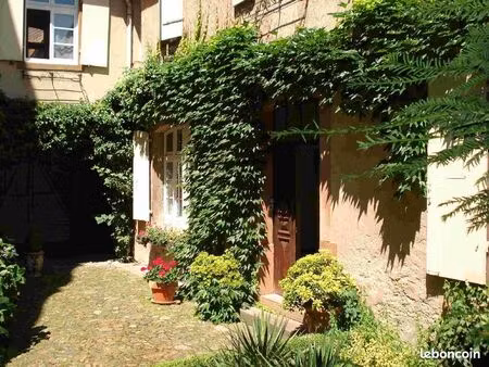 appartement 4 pièces 104 m²