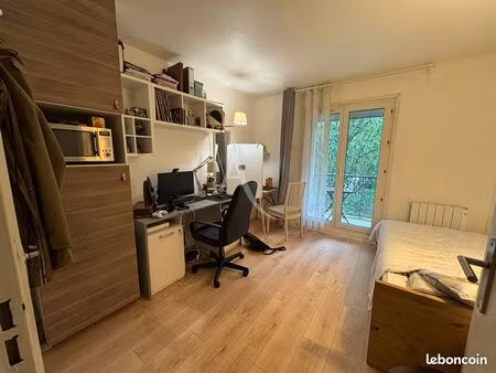 studio 1 pièce 17 m²