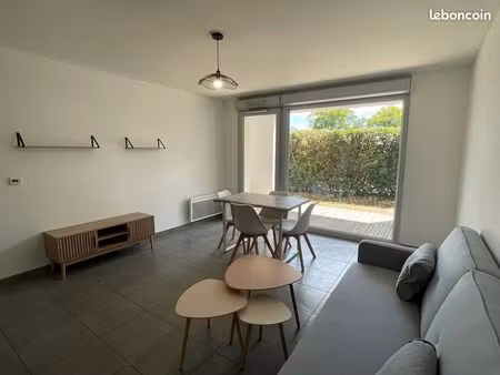 t3 meublé avec grand jardin et parking