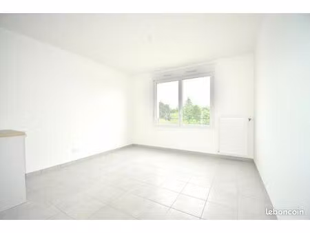 studio 1 pièce 24 m²