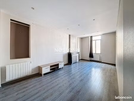 appartement 2 pièces 57 m²