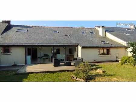 maison familiale en pierre – 144 m² – 4 chambres – saffré