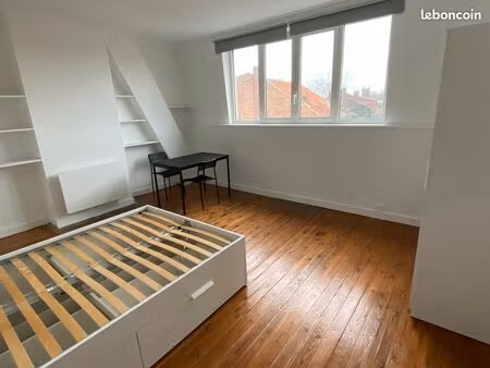 1 chambre de 20 3 m2 à louer - armentières