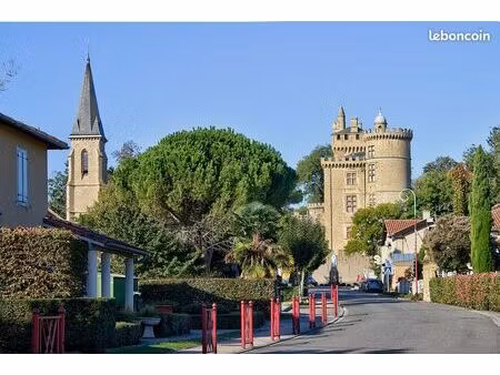location d'un t5 à st-blancard
