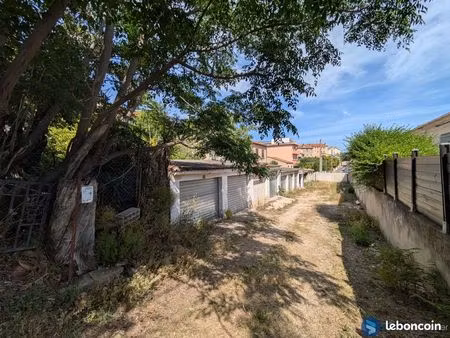 parking/box 12 m² toulon
