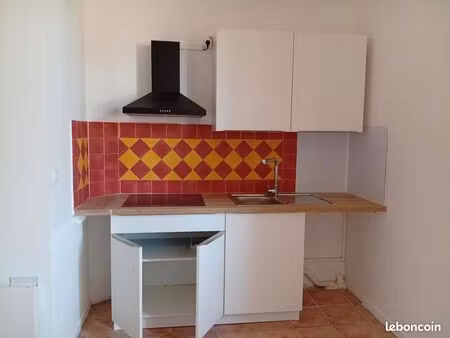 studio 1 pièce 22 m²