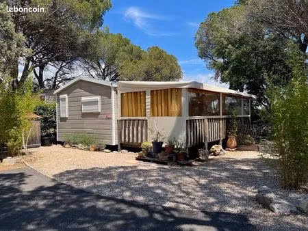 mobilhome dans camping 5