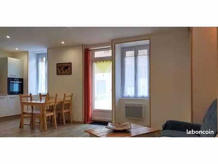 location appt t3  libre en août
