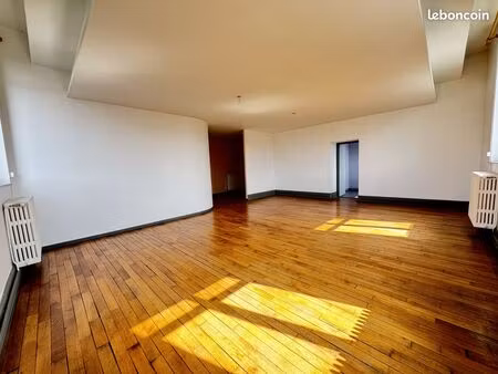 appartement 4 pièces 130 m²