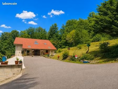 ferme 6 pièces 165 m²