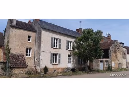 maison 120m2 + grange/jardin à 50m