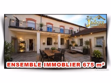 inconnu 6 pièces 675 m²