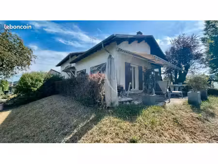 maison 6 pièces 130 m²