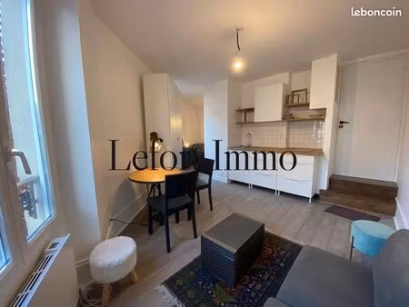 studio 1 pièce 26 m²