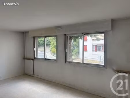 studio 1 pièce 34 m²