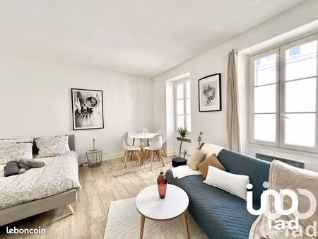 studio 1 pièce 32 m²