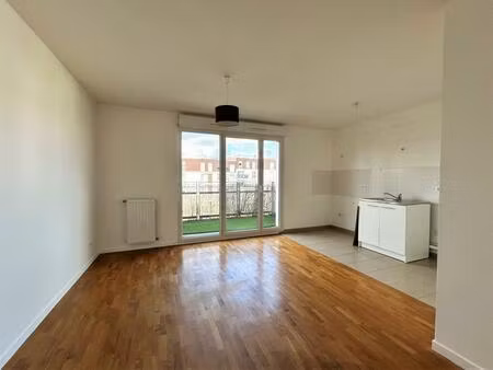t1 palaiseau - rue salvador allende