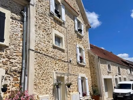 exclusivité – duplex 3 pièces de 65 m² avec deux extérieurs et stationnement privatif