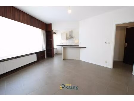 studio à louer à square de léopoldville 14 etterbeek (vwd18189)