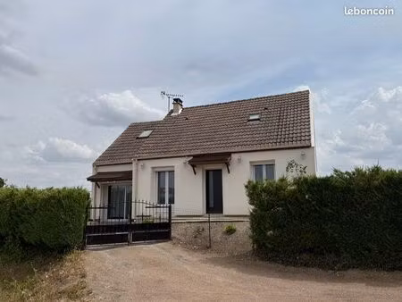 maison individuelle - 3 pièces - 90 m²