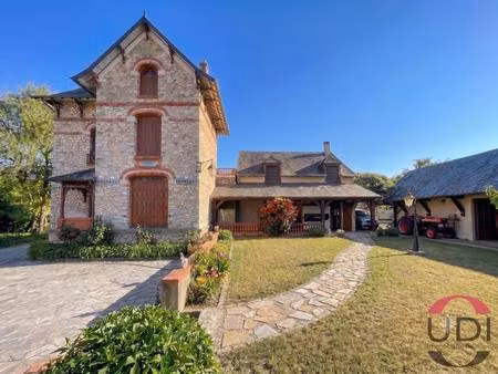 maisse – ensemble immobilier avec deux habitations  garages  grange et écurie  dépendances