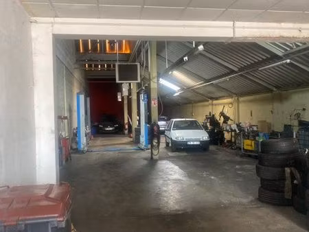 garage automobile